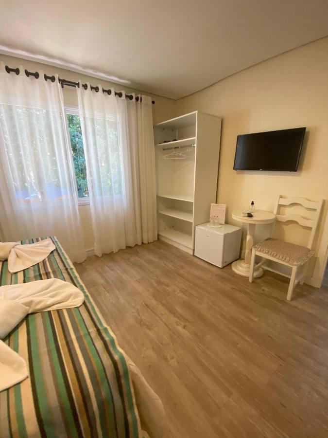 Bed & Breakfast Pousada Ipe Amarelo E Quinta Dos Medeiros